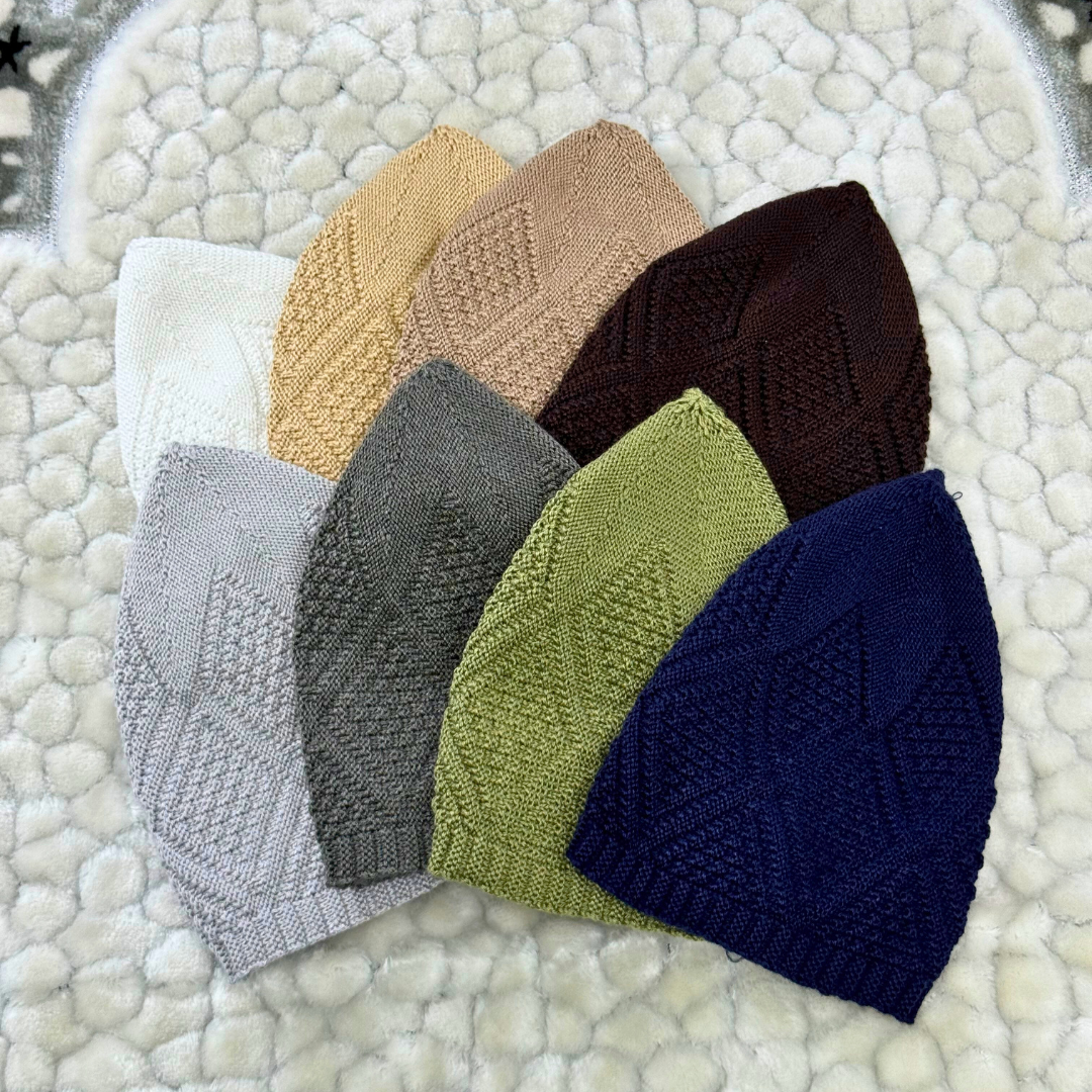 Knitted Kufi with Diamond Design – Stylish & Comfortable Islamic Headwear