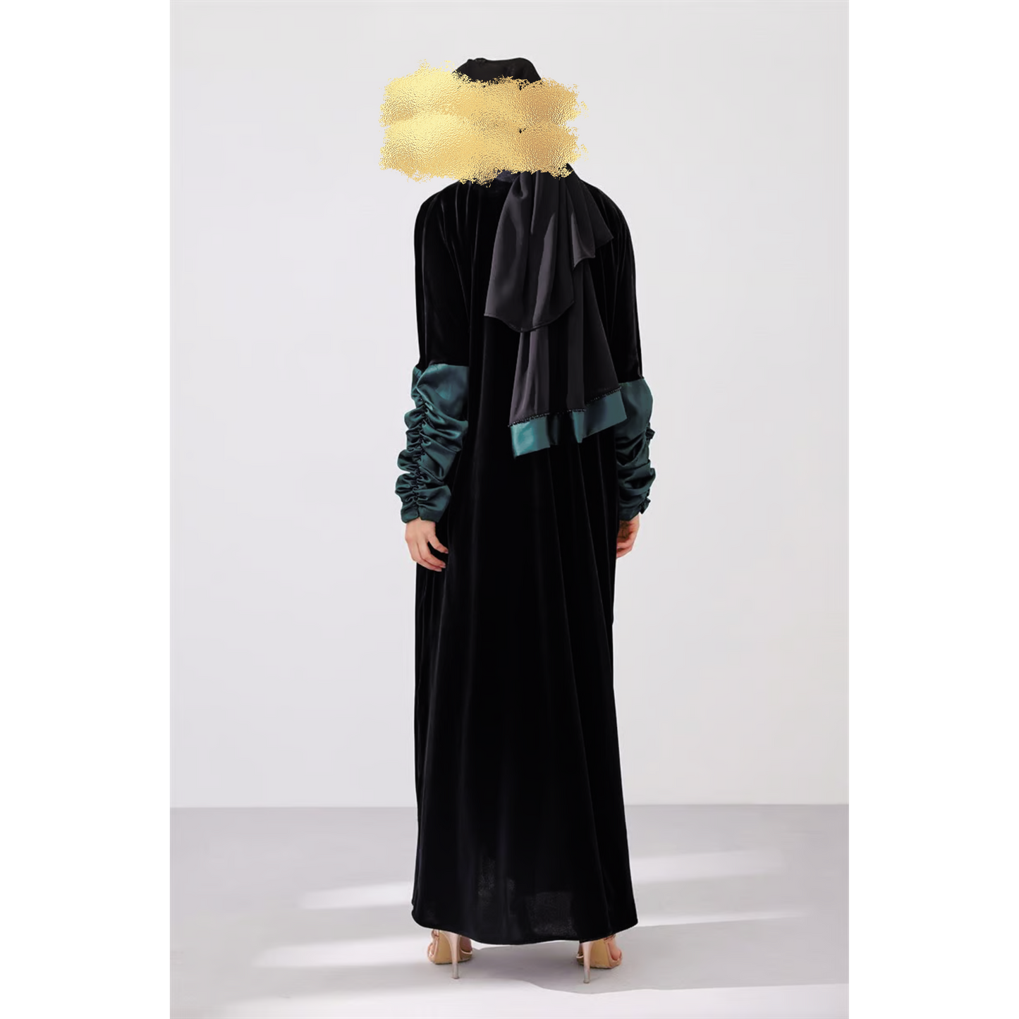 Velvet Abaya Black and Green