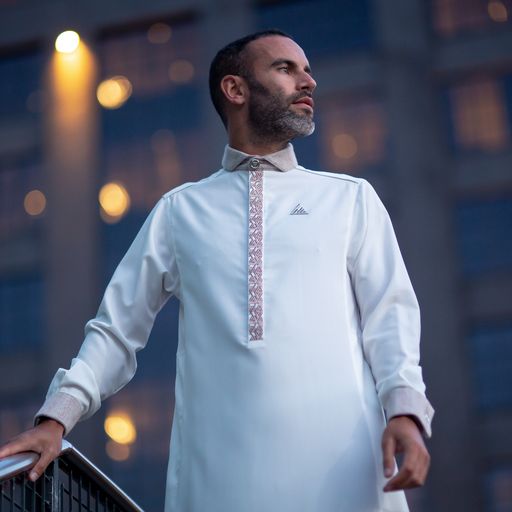 King's White Thobe - Elegant Designer Muslim Wear from London