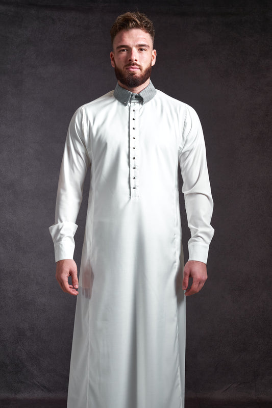 Spiky White Thobe - Elegant Designer Muslim Wear from London